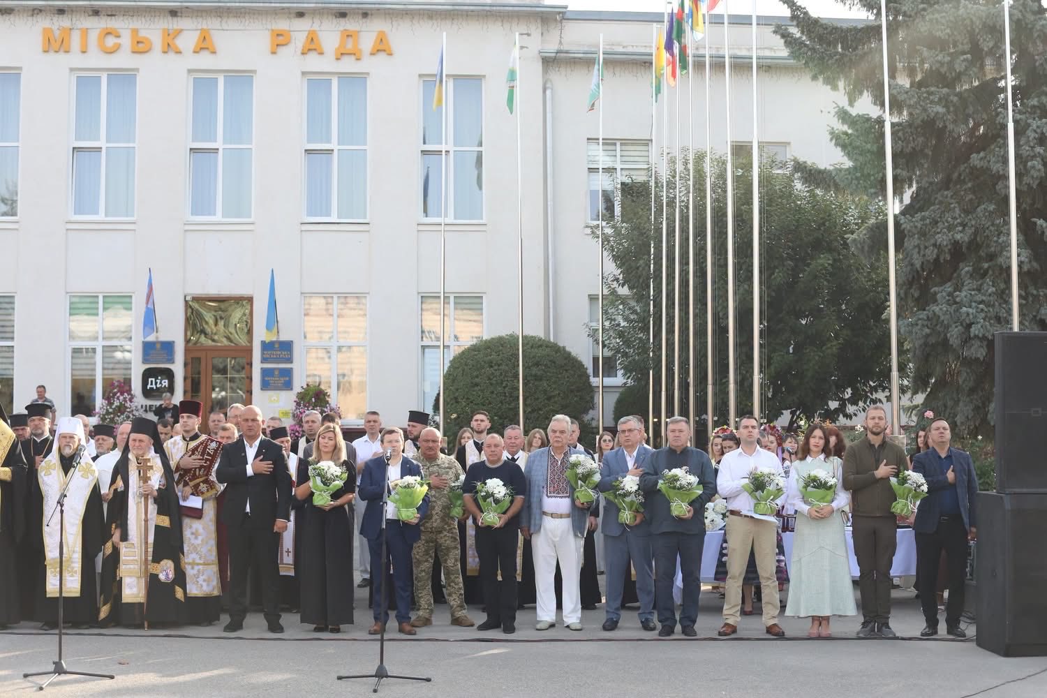 Момент із заходу Moment iz zakhodu